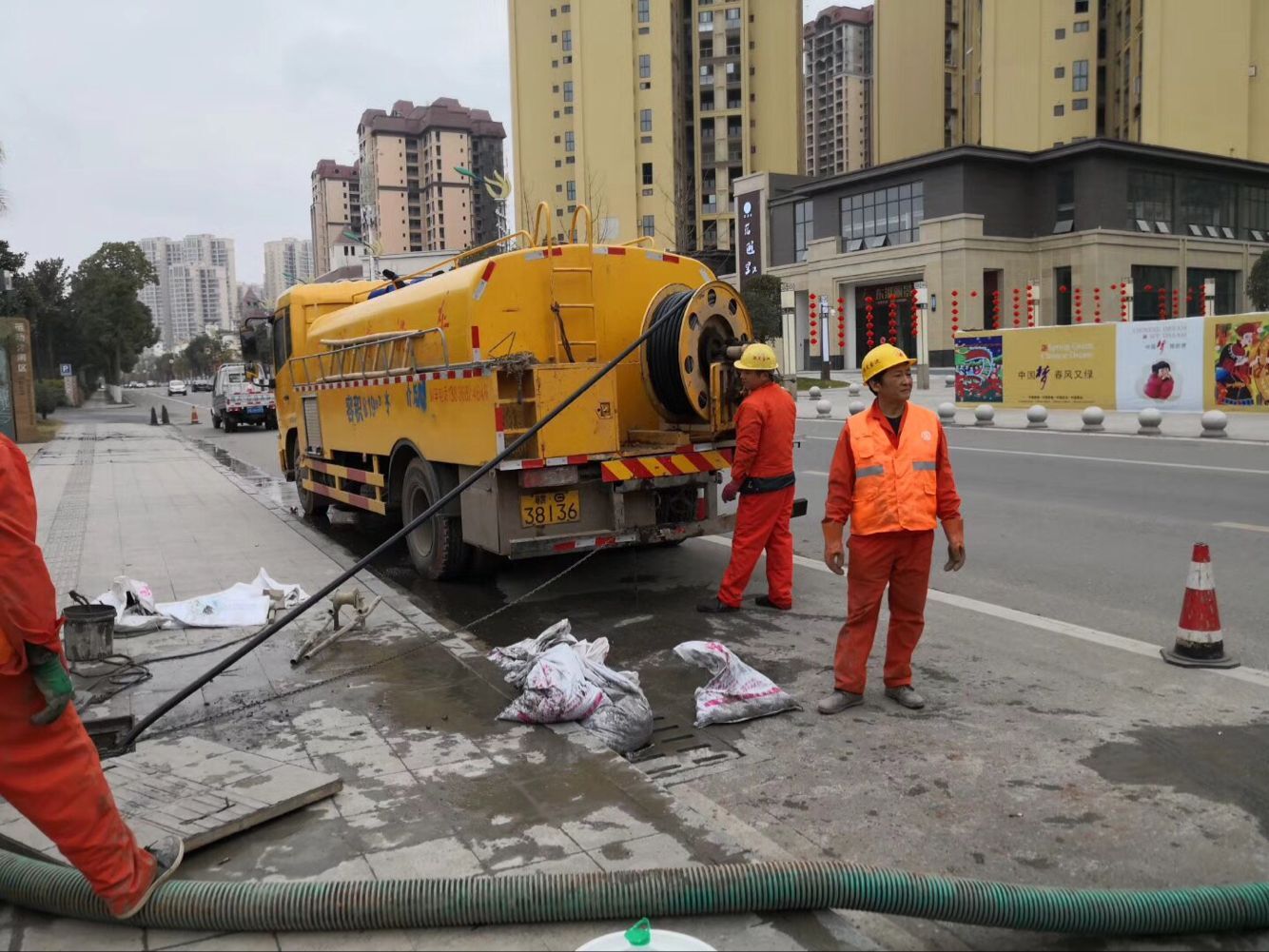 新龙排污管道清淤-管道清洗